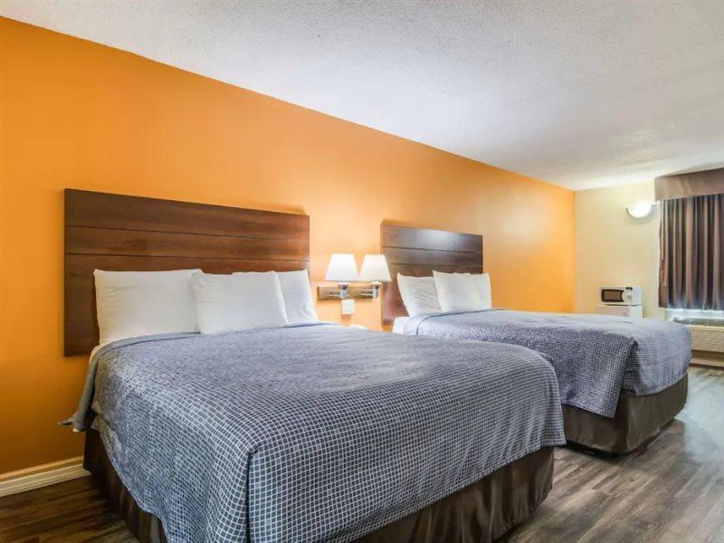 Econo Lodge At Six Flags Austell Dış mekan fotoğraf