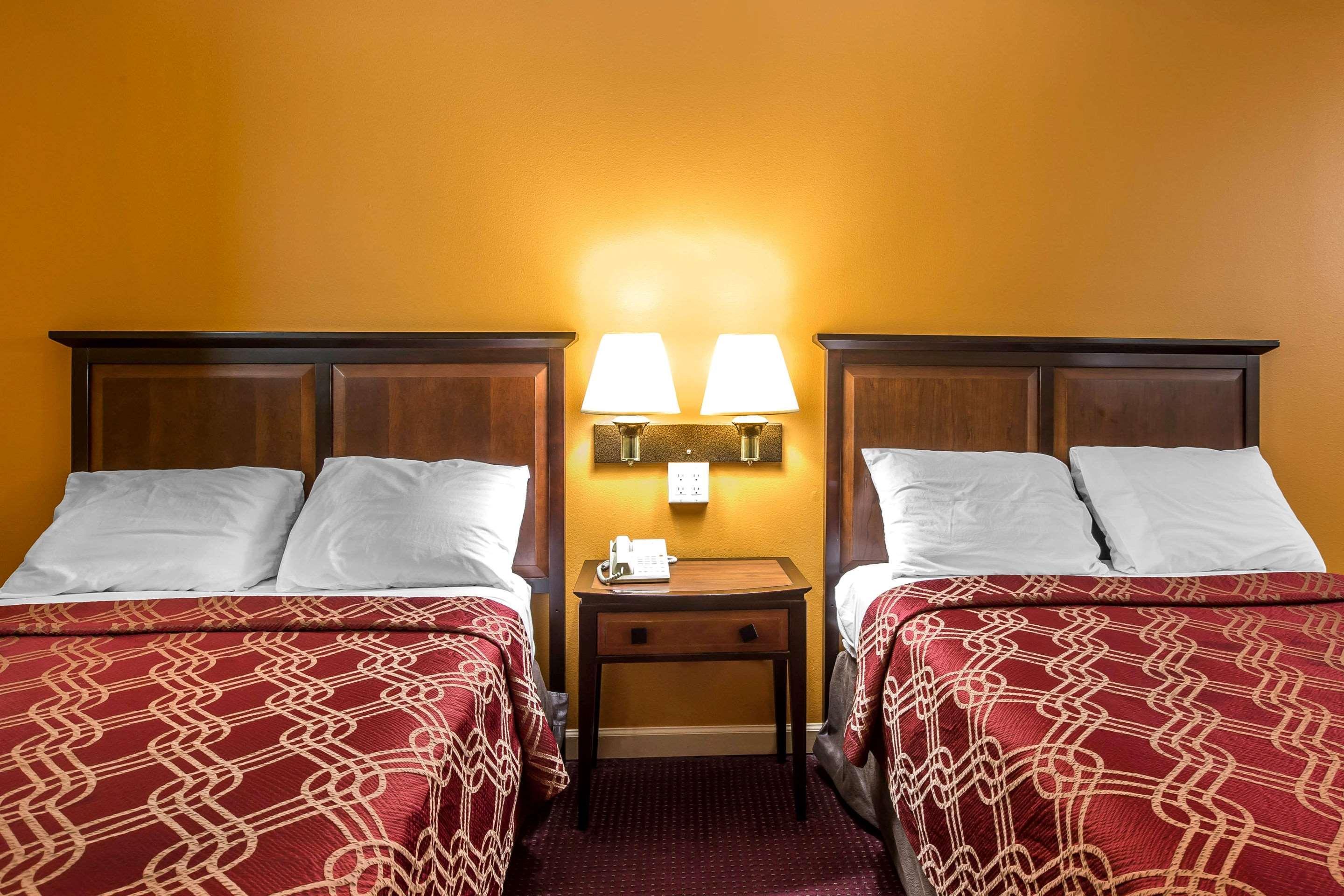 Econo Lodge At Six Flags Austell Dış mekan fotoğraf