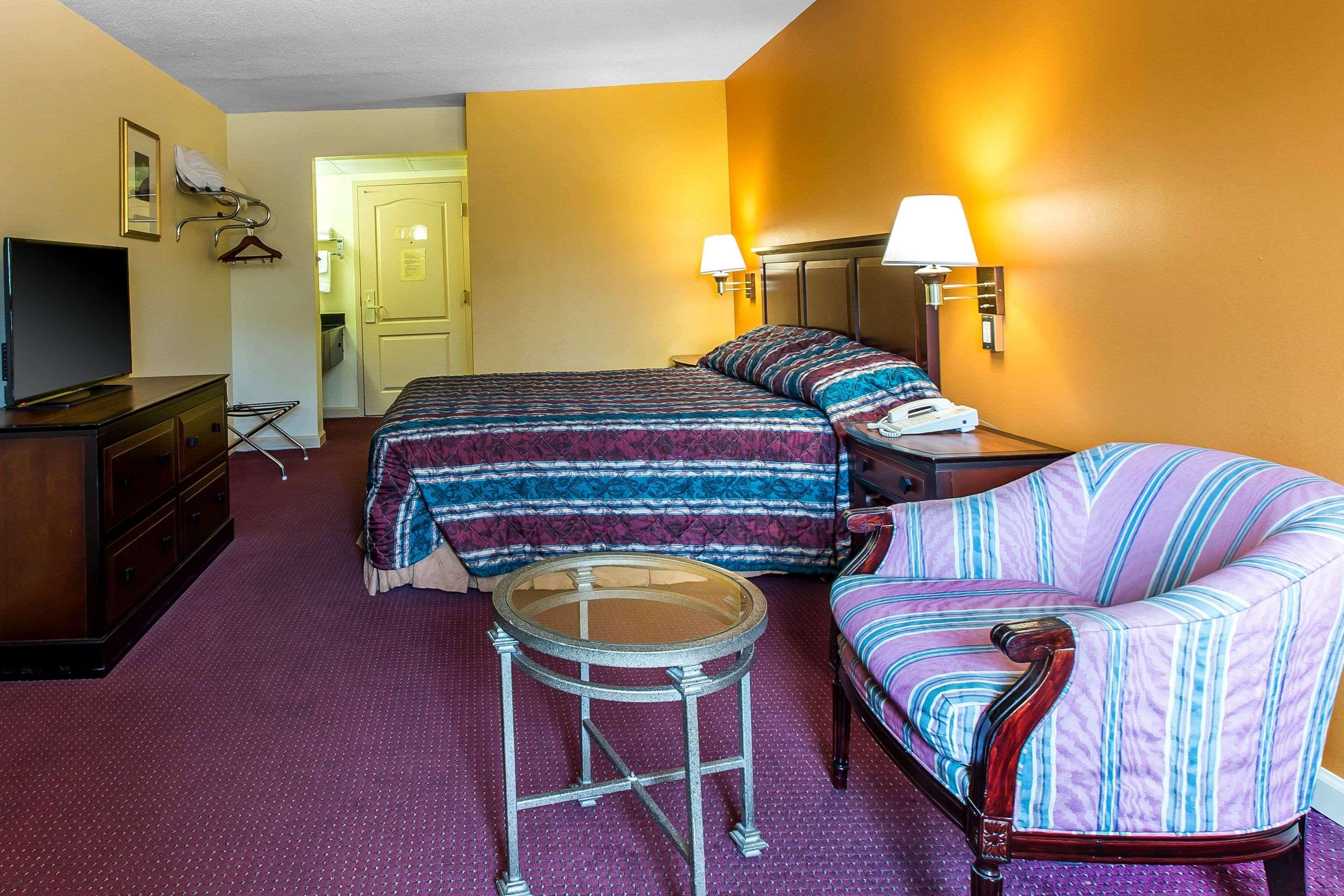 Econo Lodge At Six Flags Austell Dış mekan fotoğraf